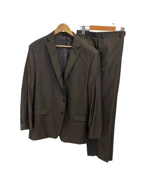 Calvin Klein suit 100% wool blazer 48R pants  slim fit 38 grey 2 pieces Classic